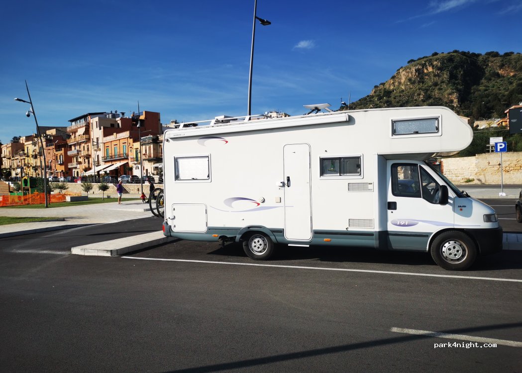 (90017) Santa Flavia - Piano Stenditore — foto 2