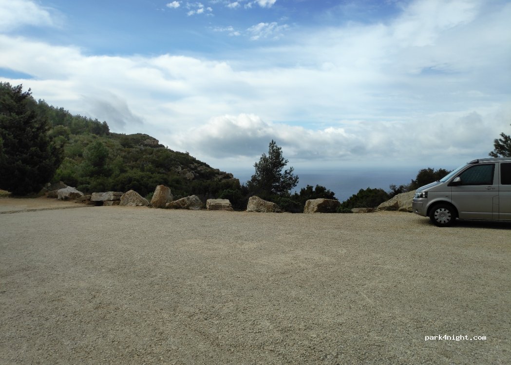(13260) Cassis - Route des Crêtes — foto 2