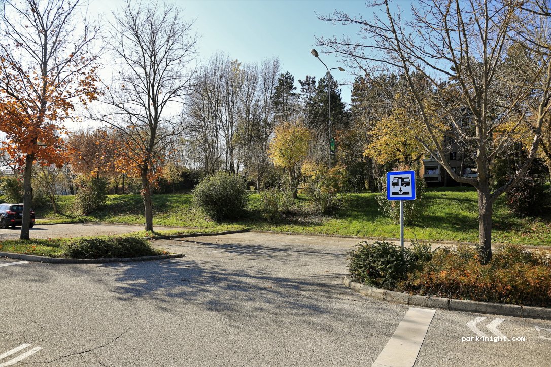 (8270) Krško - 130b Cesta krških žrtev — foto