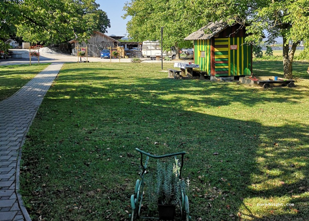 Turist farm Mirnik Ivana — foto 3