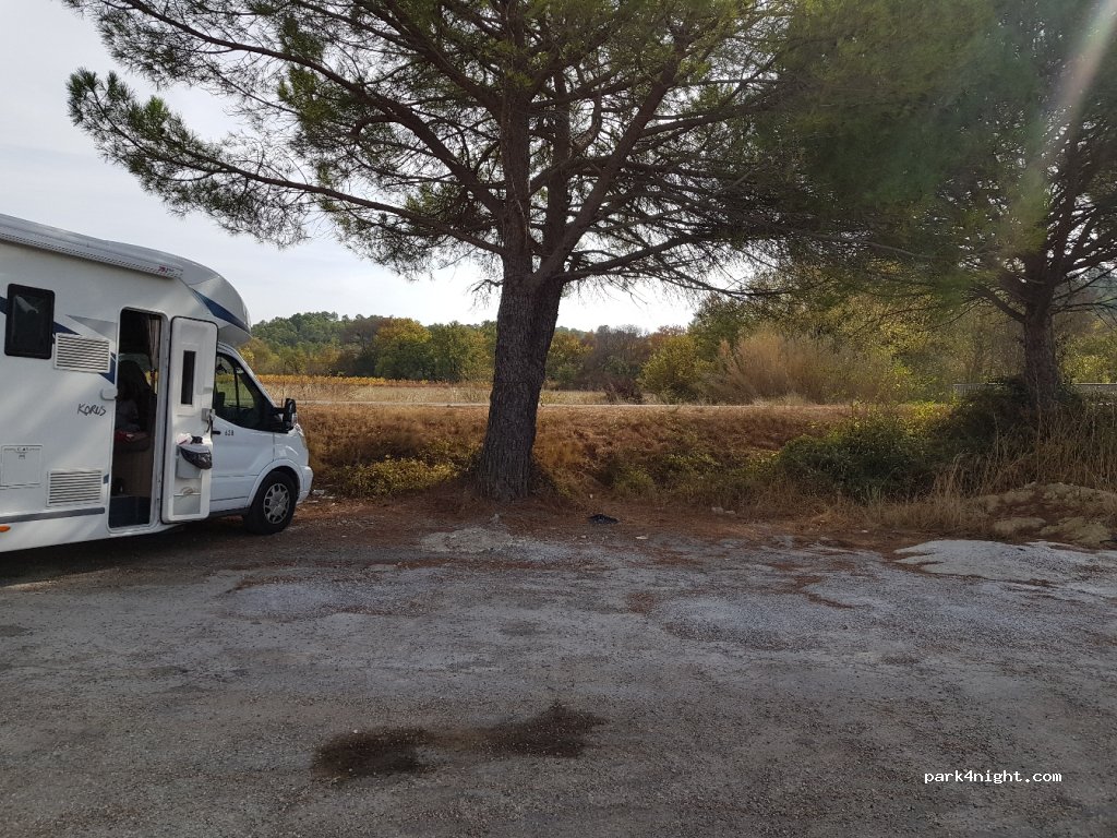 (30250) Souvignargues - 277 Route d'Uzès — foto