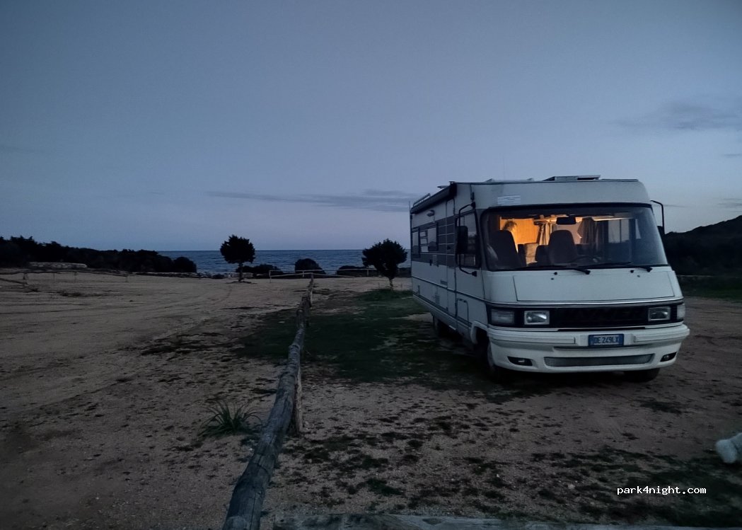 (08020) Capo Coda Cavallo - Unnamed Road — foto 4