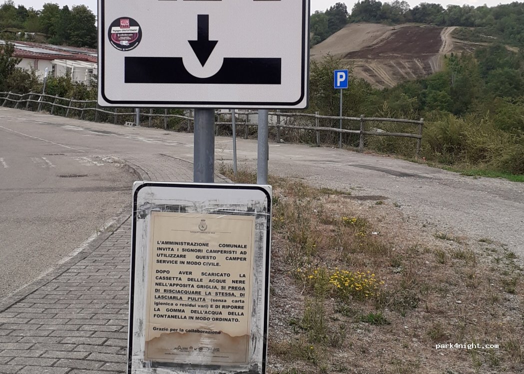 (42035) Castelnovo ne' Monti - 11 Via dei Partigiani — foto 2
