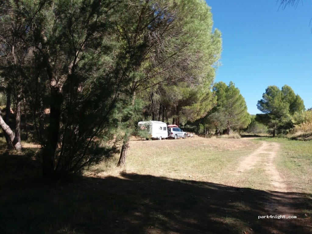 (46625) Cofrentes - Unnamed Road — foto 2