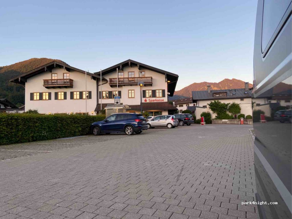 (83700) Rottach-Egern - 10 Ulrich-Stöckl-Straße — foto