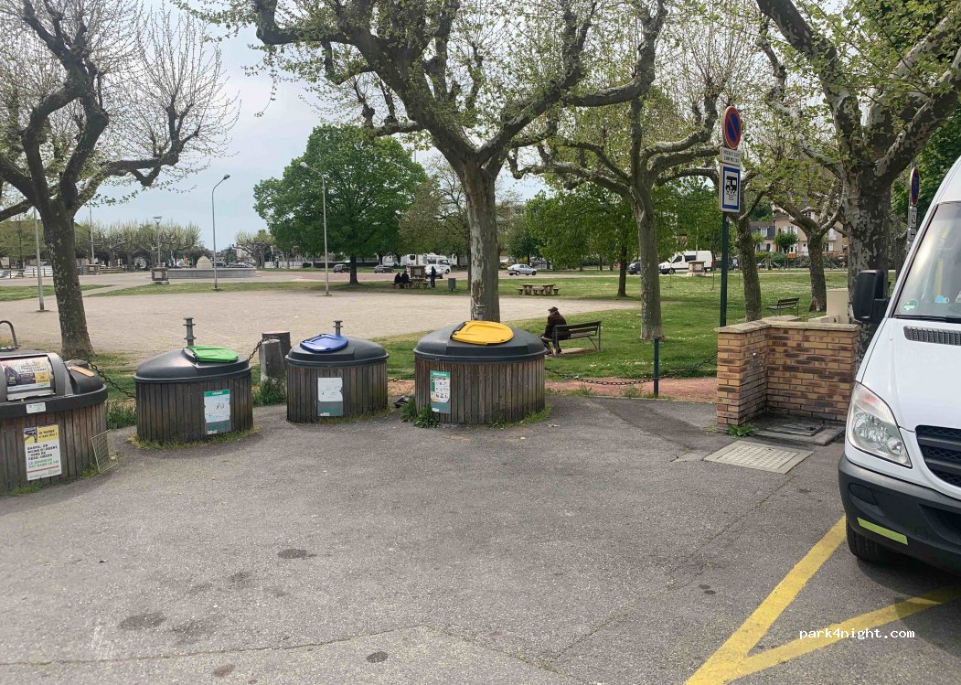 (38160) Saint-Marcellin - 12 Cours Vallier — foto 3