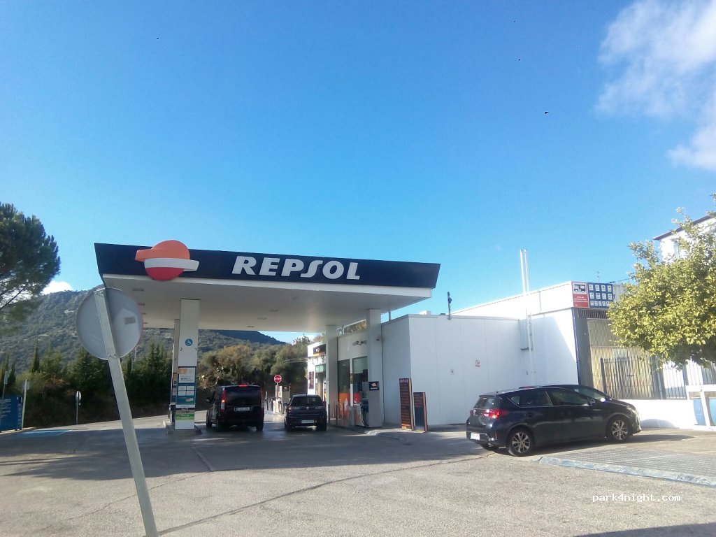 Estación de Servicio Repsol — foto