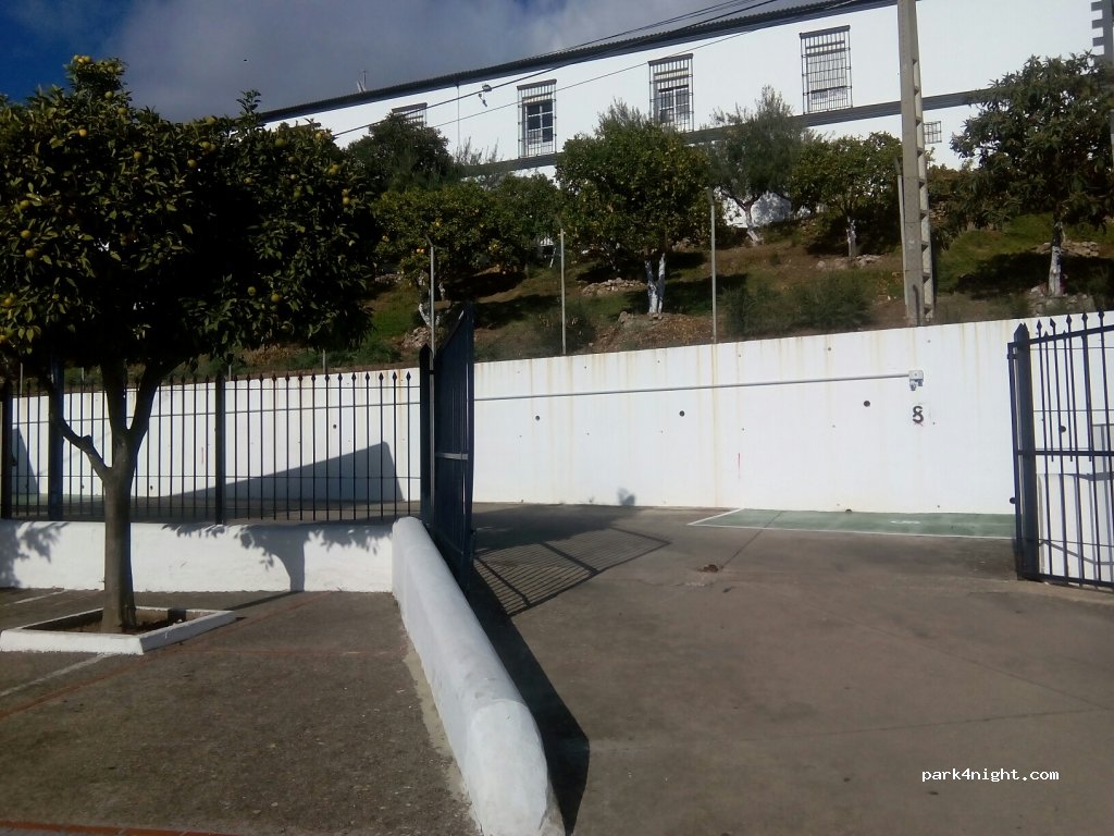 Estación de Servicio Repsol — foto 2