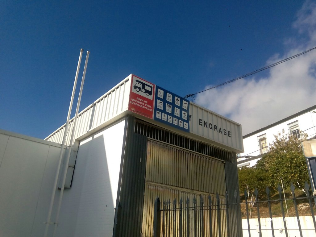 Estación de Servicio Repsol — foto 3