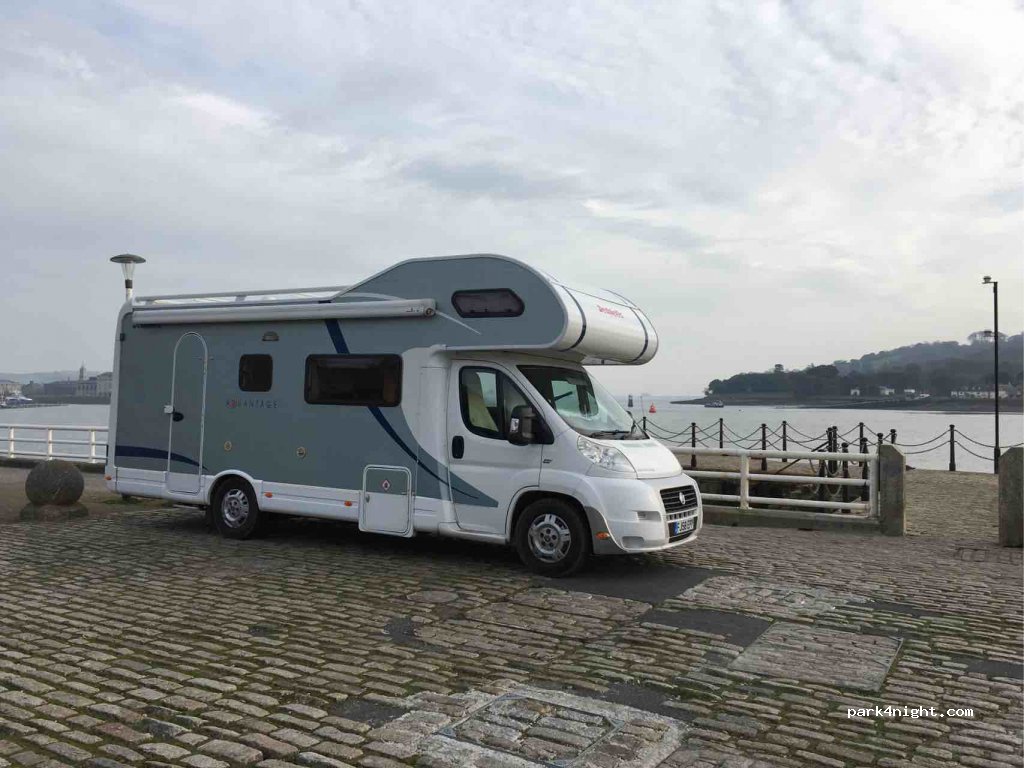 (PL1 4LB) Plymouth - 253 James Street — foto
