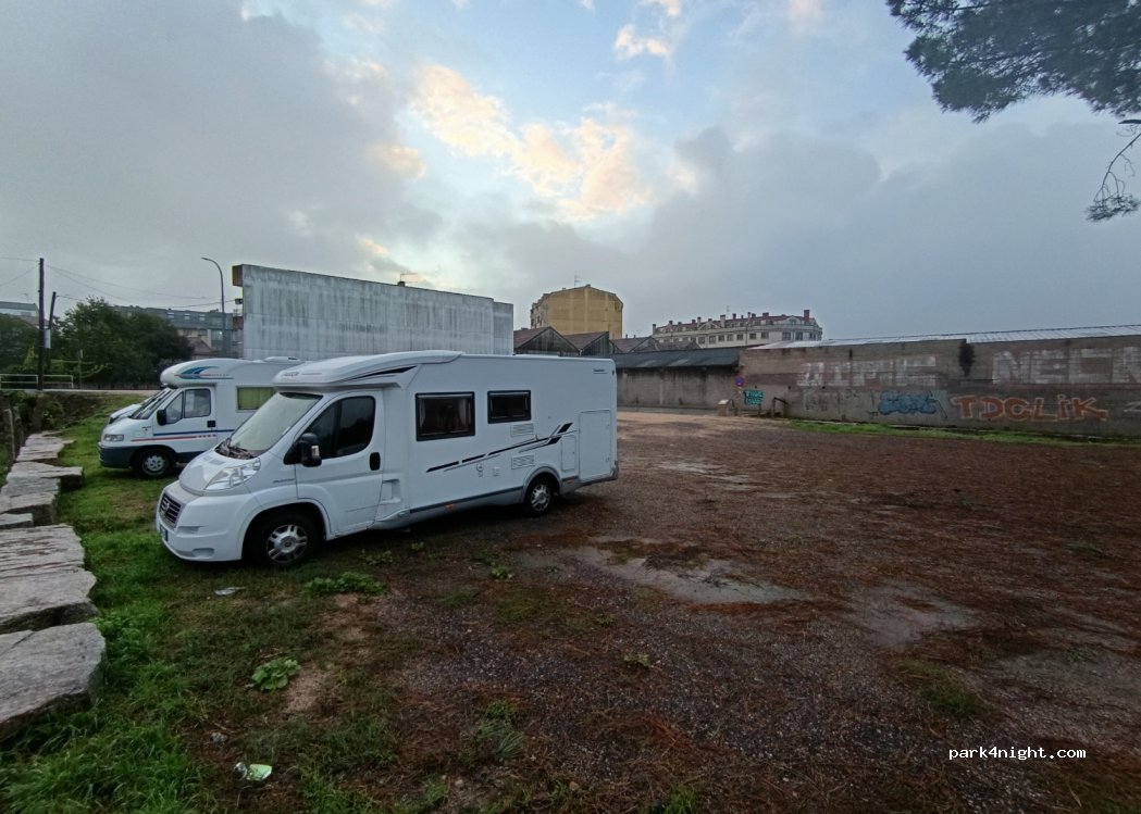 (36400) O Porriño - Calle Tras dos Fornos — foto 4