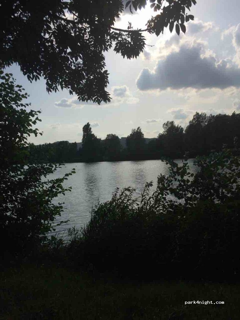 (26240) Saint-Barthélémy-de-Vals - 625 Route du Lac — foto