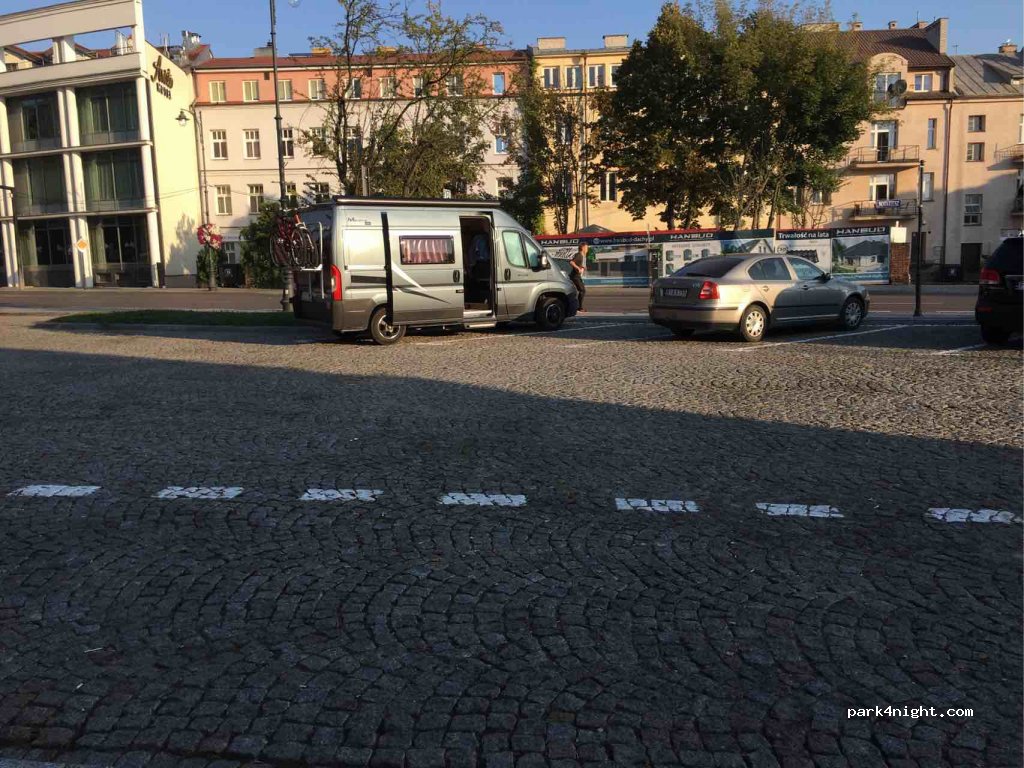 (15-704) Białystok - plac Jana Pawła II — foto