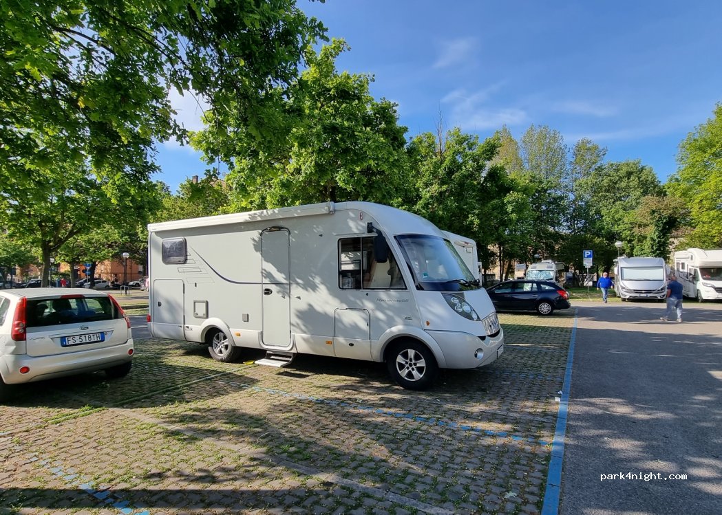 (52100) Arezzo - 24 Via Francesco Gamurrini — foto 4