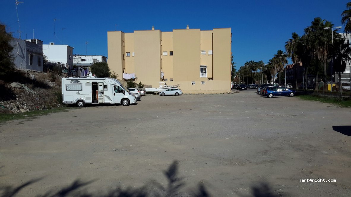 (11540) Sanlúcar de Barrameda - 41 Avenida de las Piletas — foto