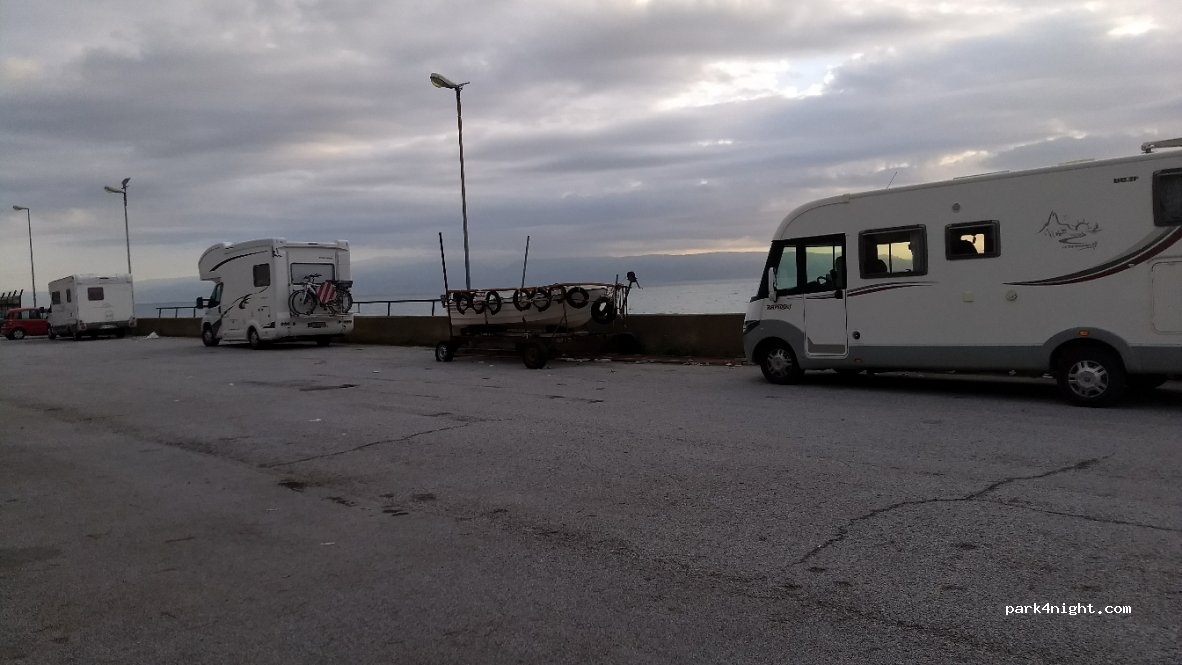 (98026) Nizza di Sicilia - 230 Via Marina — foto 2