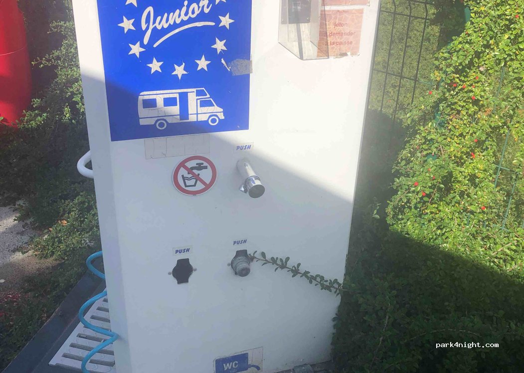 (02100) Fayet - Rue des Marlettes — foto 4
