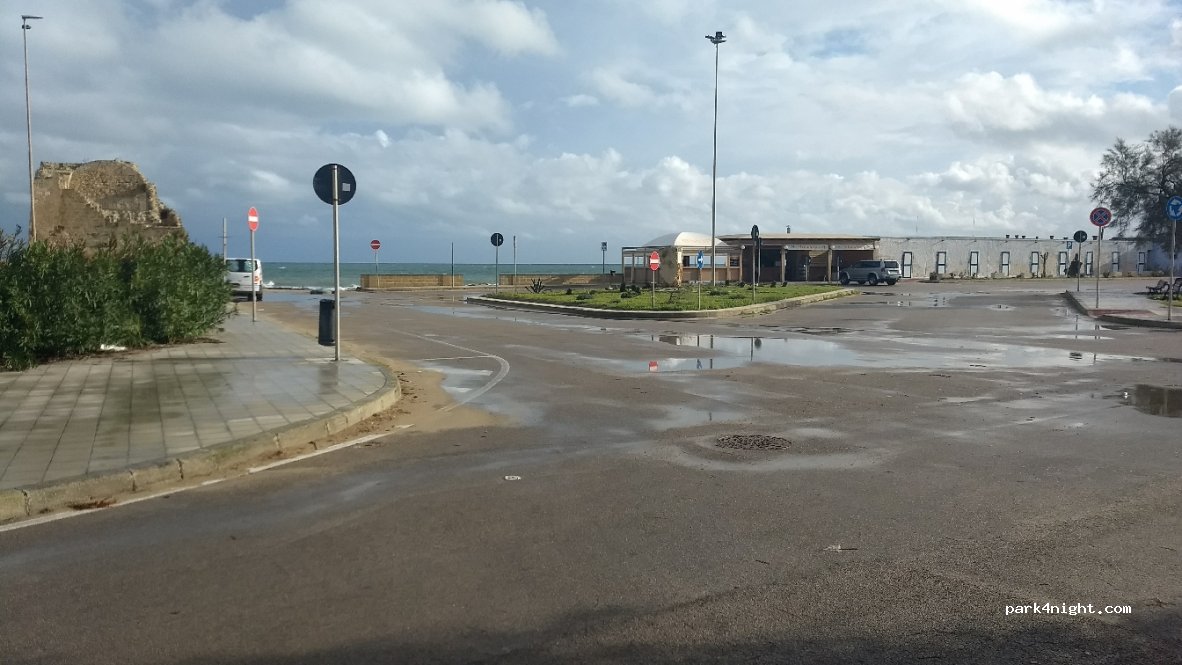 (73100) Spiaggiabella - 13 Via Termini Imerese — foto