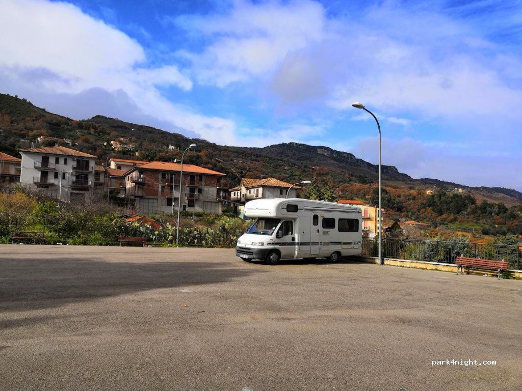 (90030) Mezzojuso - 54 Via Palermo — foto 2
