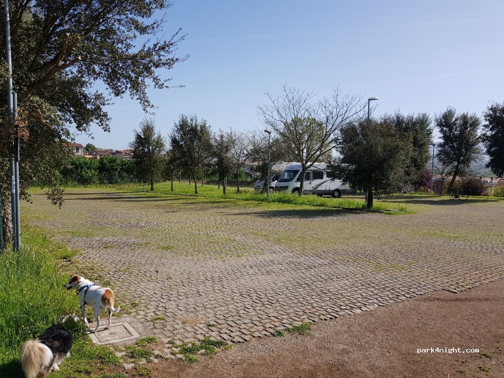 (01030) Calcata Vecchia - Via Luigi Cadorna — foto 2