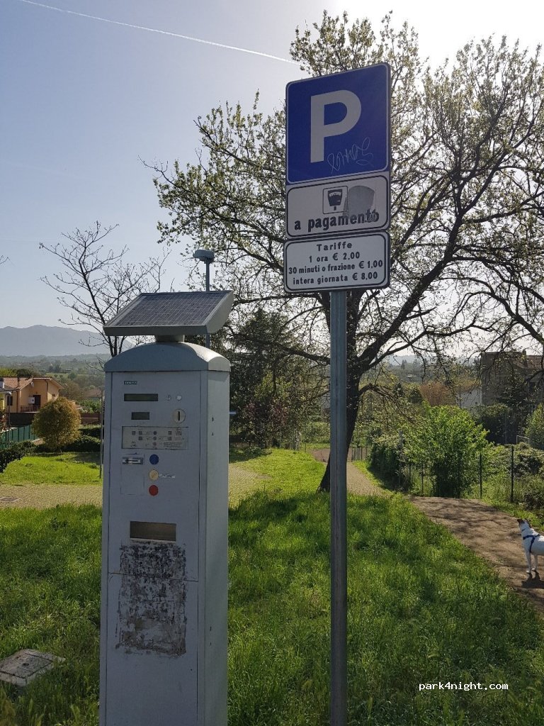 (01030) Calcata Vecchia - Via Luigi Cadorna — foto 3