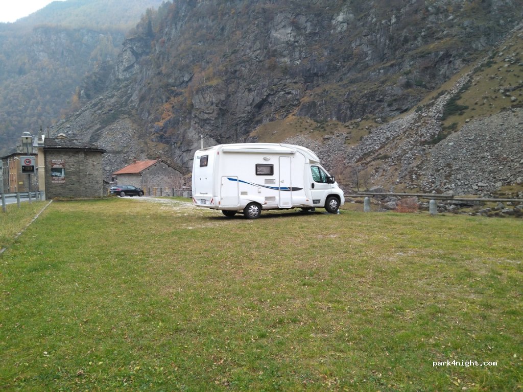 (23020) Cimaganda - 10 Strada Statale 36 del Lago di Como e dello Spluga — foto