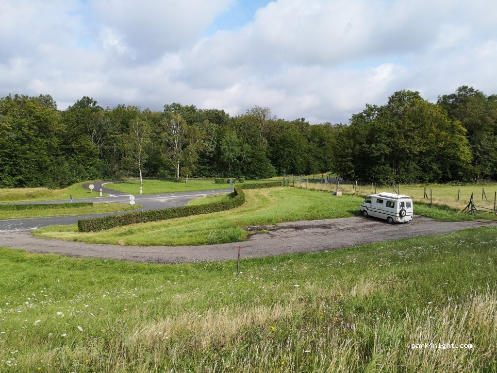 (51290) Giffaumont-Champaubert - D13 — foto
