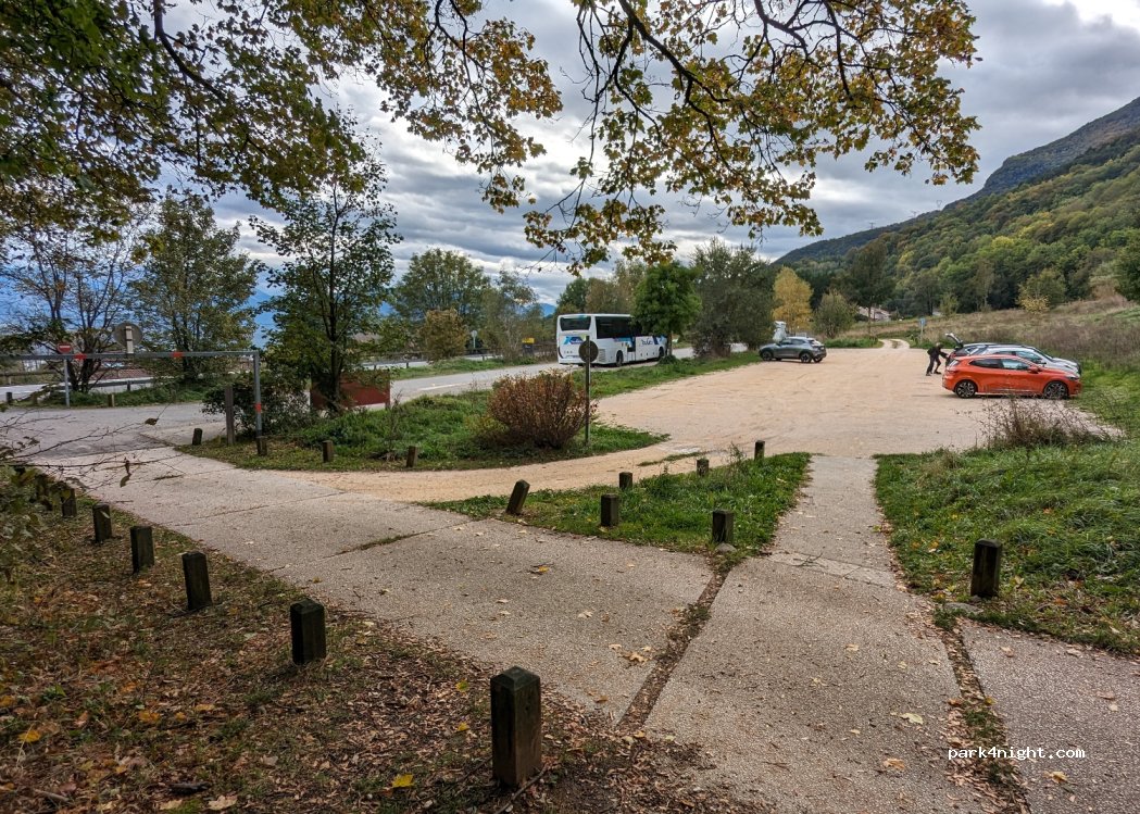 (38170) Seyssinet-Pariset - 115 Route de Saint-Nizier — foto 4