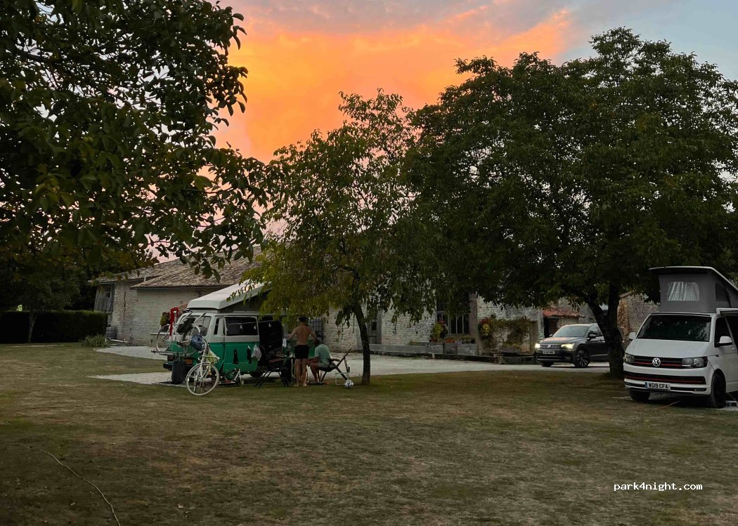 Camping La Forêt-de-Tessé — foto 4