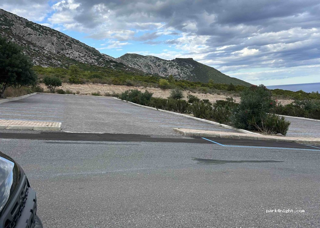(08022) Cala Gonone - Impianti Sportivi Iscrittiorè — foto 3