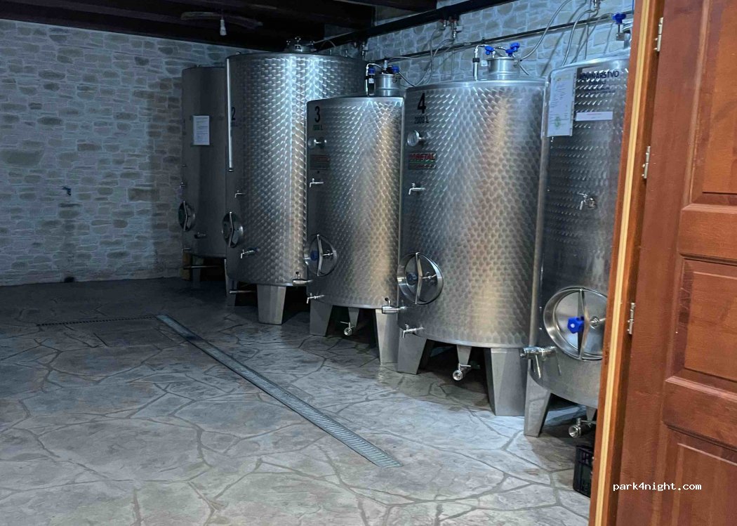 Tourist farm Robivera — foto