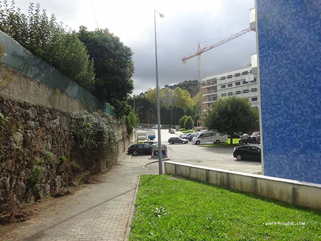 (4715) Braga - Rua Doutor Humberto Soeiro — foto 3