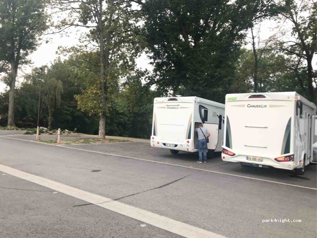 (59530) Le Quesnoy - Chemin de Ghissignies — foto 3