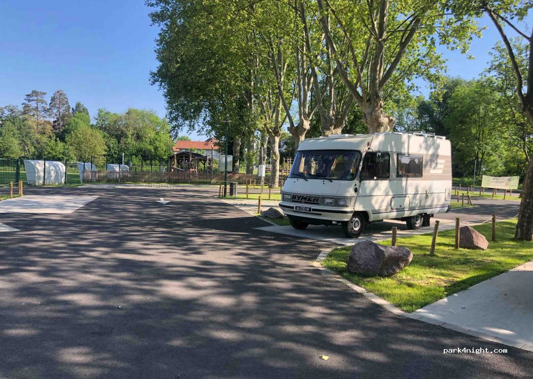 (67202) Wolfisheim - Rue du Stade — foto 3