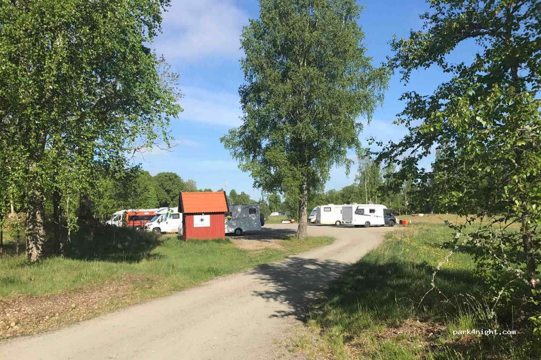 Ställplats Skeda Strand — foto 2