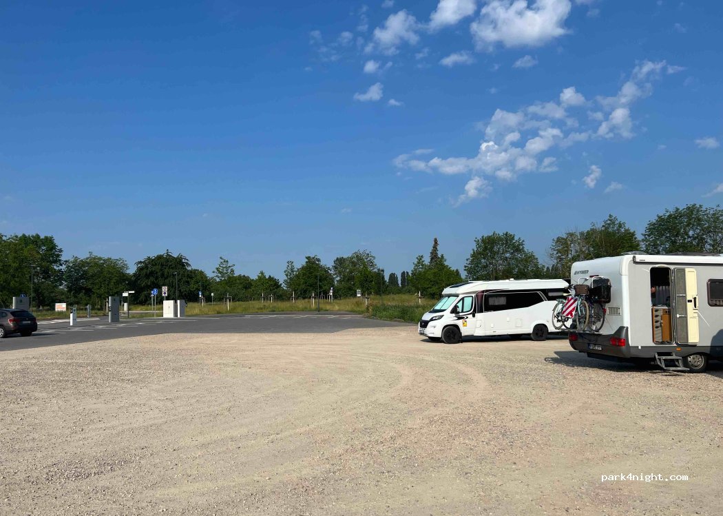 (79395) Neuenburg am Rhein - 4 Rheinwaldstraße — foto