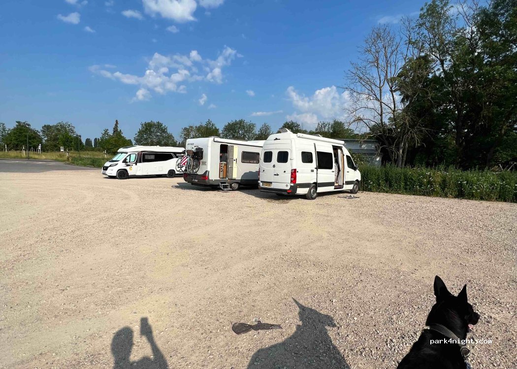 (79395) Neuenburg am Rhein - 4 Rheinwaldstraße — foto 2