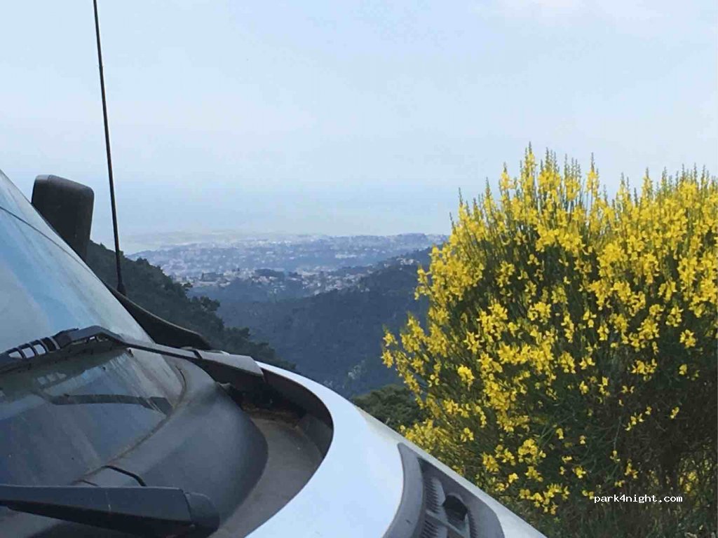(06390) Châteauneuf-Villevieille - Route des Chevaliers de Malte — foto