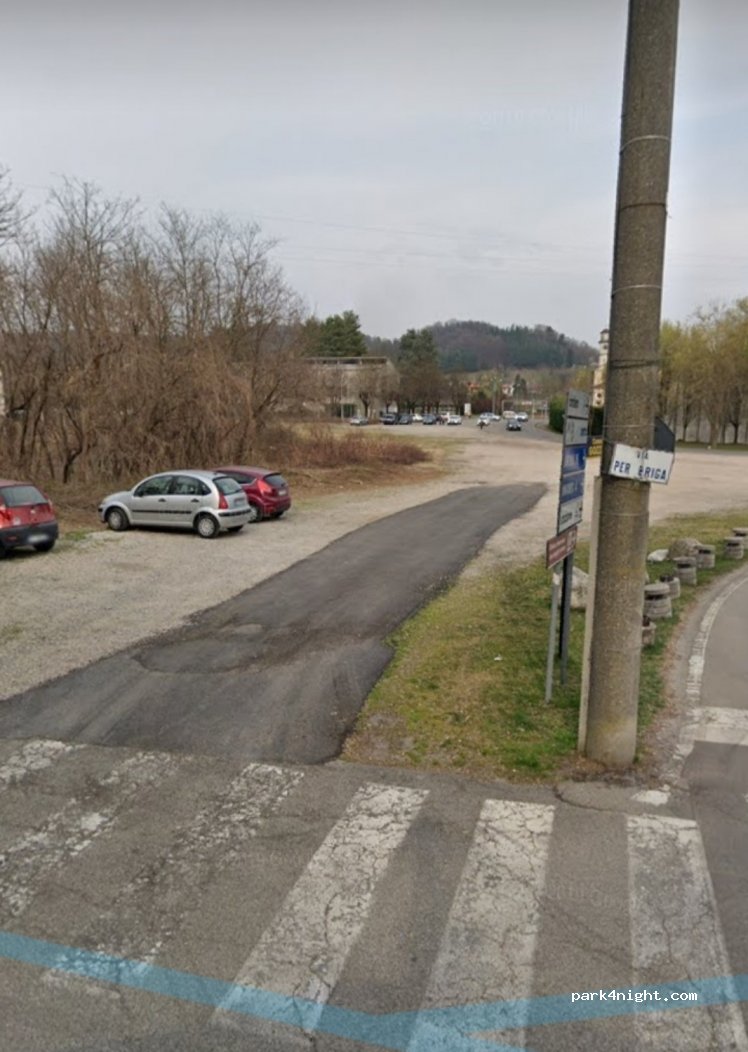 (28024) Gozzano - 41 Via Parona — foto