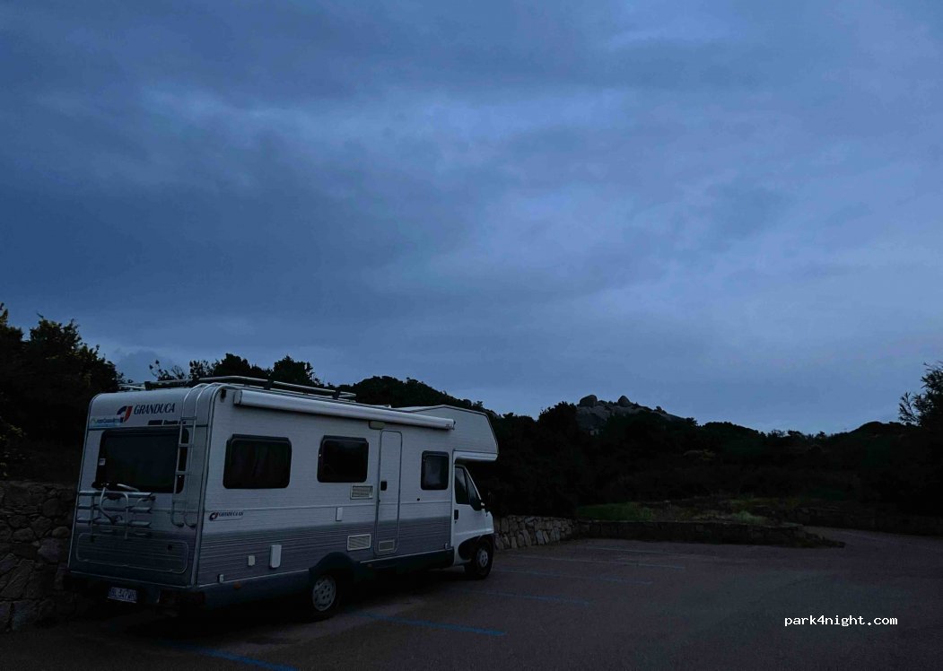 (07021) Baja Sardinia - Via Borgo I Lentischi — foto