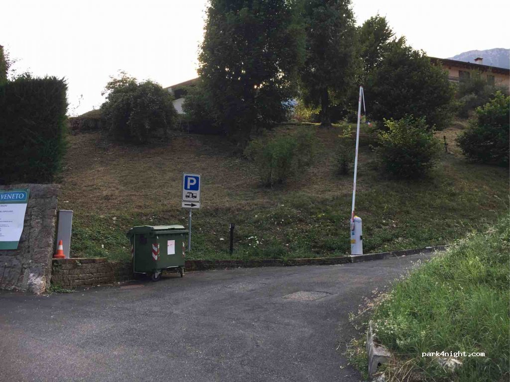 (37020) Ferrara di Monte Baldo - 1 Via Chiesa — foto 2
