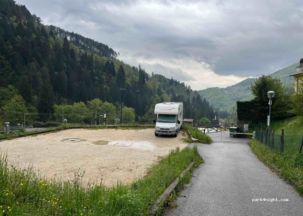 (37020) Ferrara di Monte Baldo - 1 Via Chiesa — foto 4