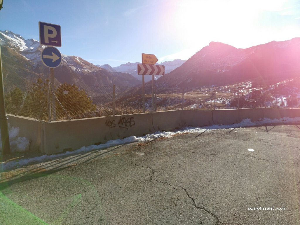 (22640) Formigal - Plaza Corona de Aragón — foto 2