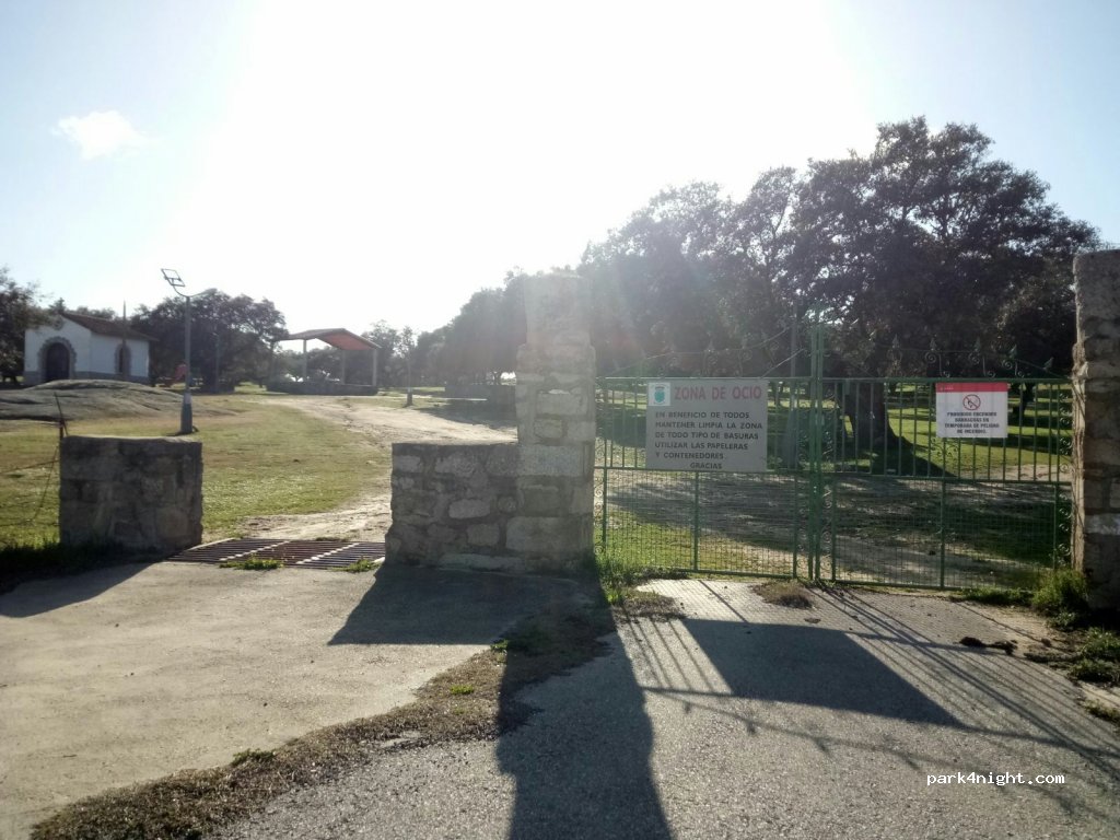 (10187) Albalá - Carretera a Albalá del Cau — foto