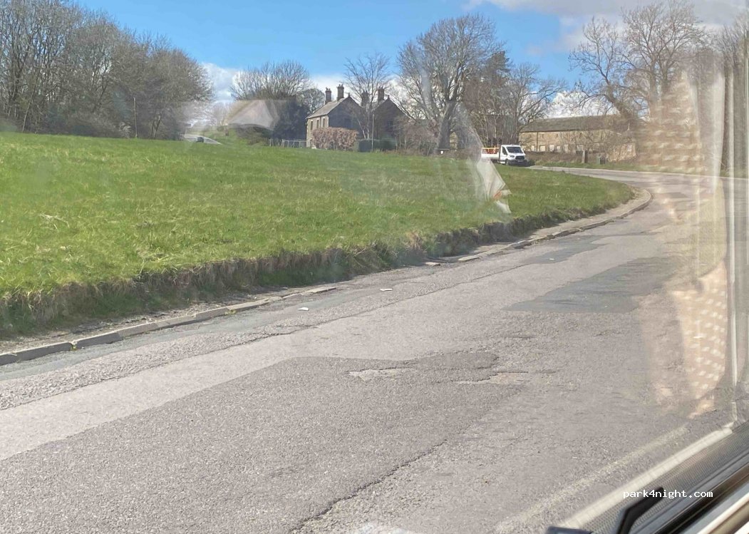 (S42 7BP) Chesterfield - Baslow Road — foto 2