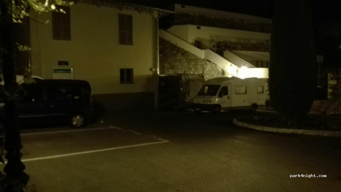 (06310) Beaulieu-sur-Mer - 8 Chemin des Myrthes — foto 3