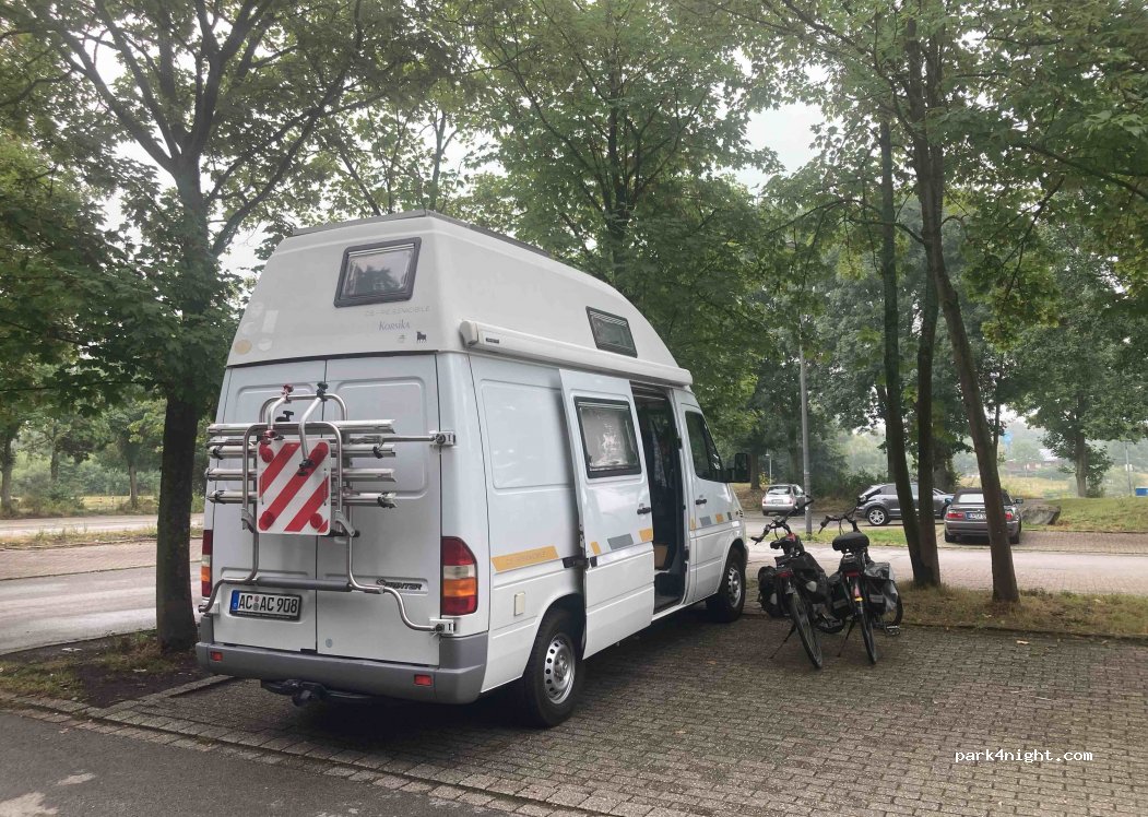 (44801) Bochum - 6 Blumenau — foto 2