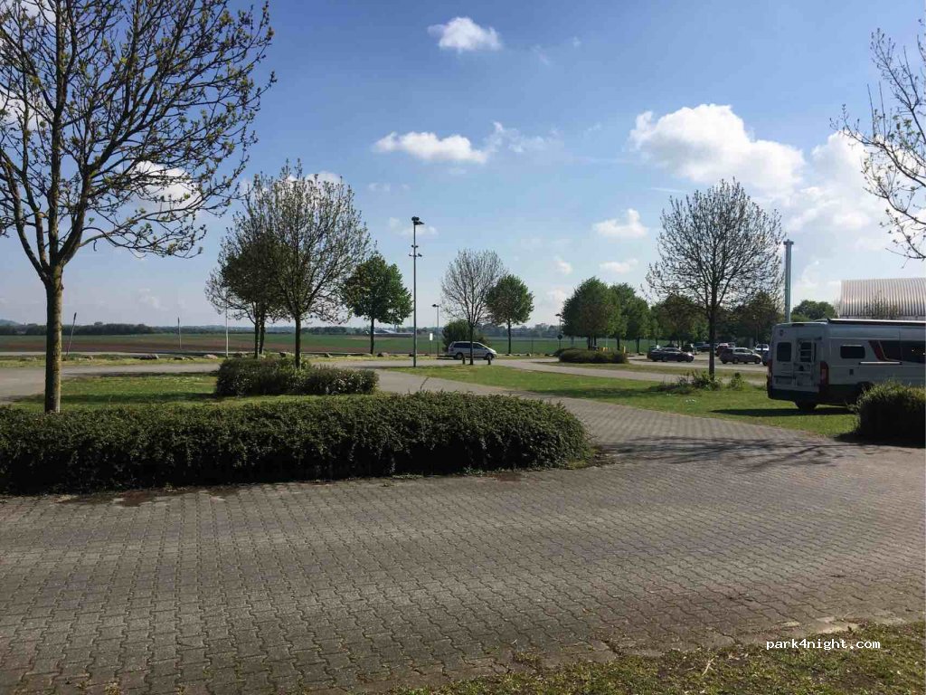 (52146) Würselen - 100 Willy-Brandt-Ring — foto 3