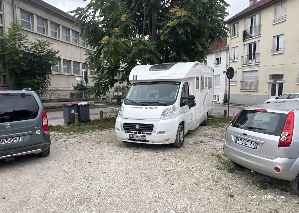 (10000) Troyes - 9 Rue Saint-Lambert — foto 5