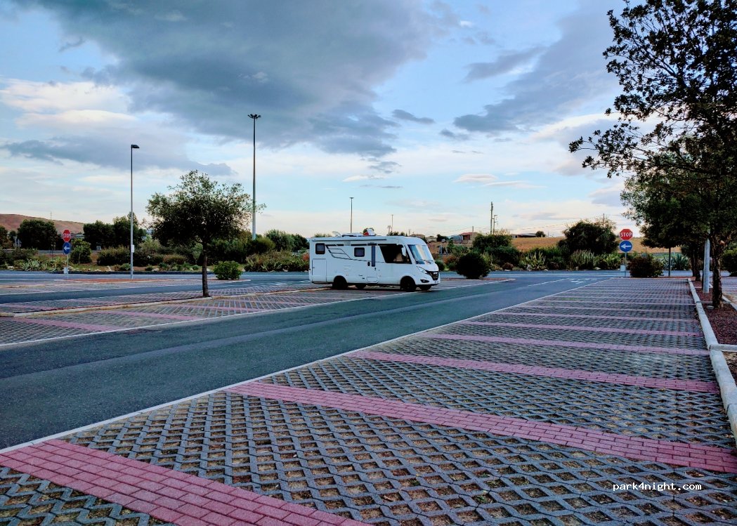 (94011) Agira - Contrada Mandre Bianche — foto 3
